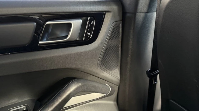 Porsche Cayenne - Afbeelding 29 van 30