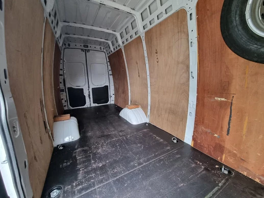 Iveco Daily - Afbeelding 27 van 30