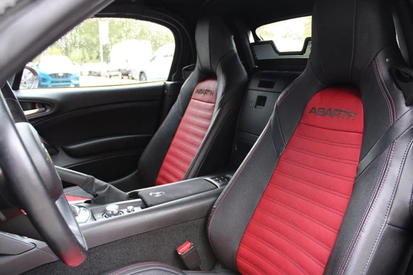 Fiat 124 Spider - Afbeelding 12 van 30