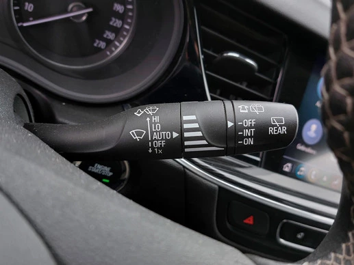 Opel Insignia - Afbeelding 18 van 30