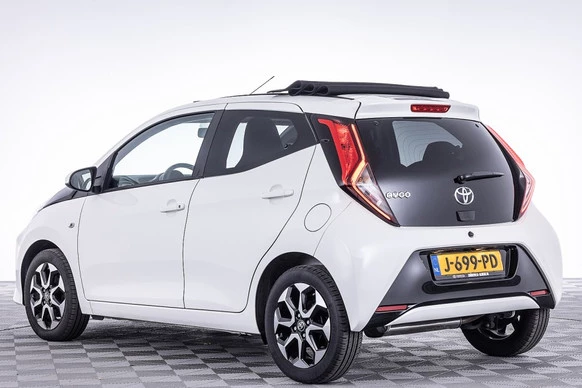 Toyota Aygo - Afbeelding 2 van 29