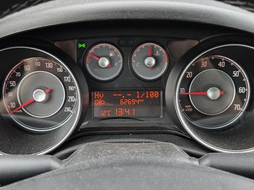 Fiat Punto - Afbeelding 8 van 14