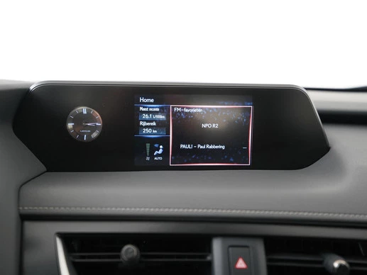 Lexus UX - Afbeelding 16 van 30