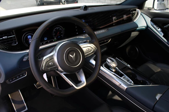 Voyah Free - Afbeelding 24 van 30