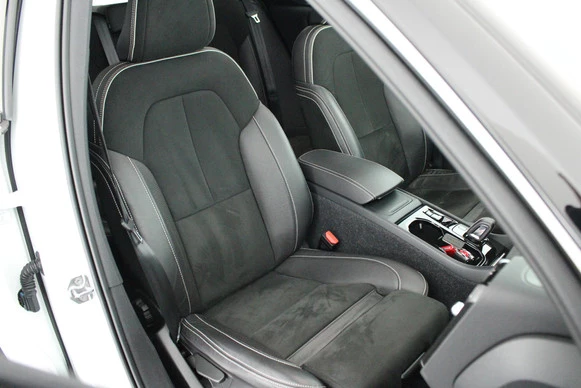 Volvo XC40 - Afbeelding 2 van 30