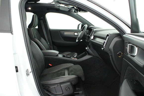 Volvo XC40 - Afbeelding 16 van 30