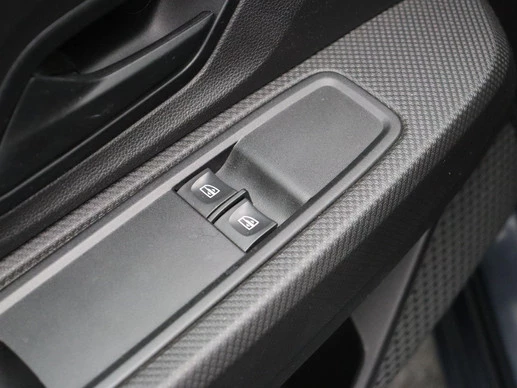 Dacia Sandero - Afbeelding 18 van 30