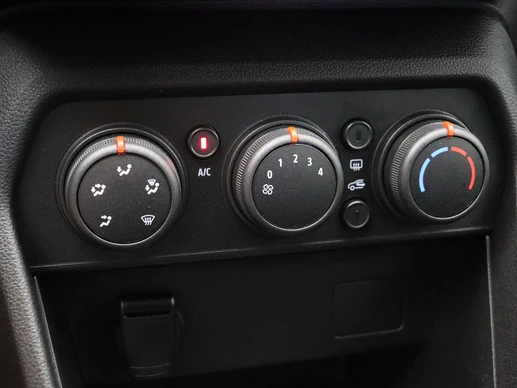 Dacia Sandero - Afbeelding 29 van 30