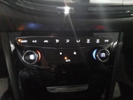 Opel Astra - Afbeelding 25 van 30