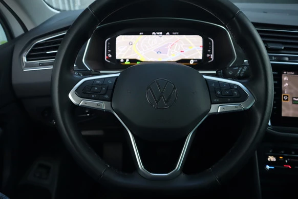 Volkswagen Tiguan - Afbeelding 12 van 30