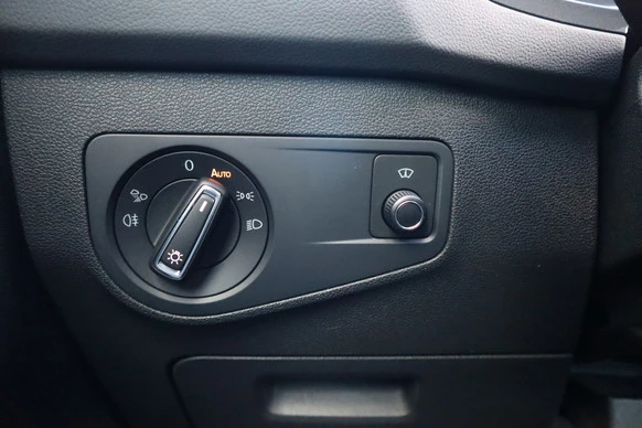 Volkswagen Tiguan - Afbeelding 28 van 30