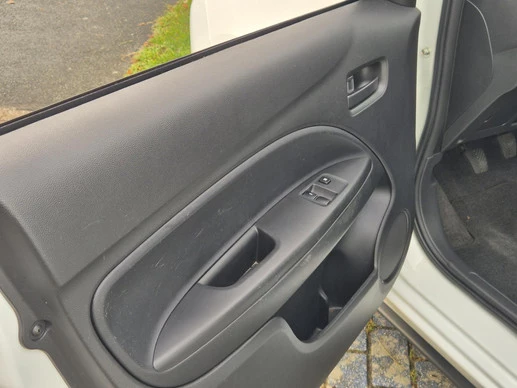 Mitsubishi Space Star - Afbeelding 19 van 30