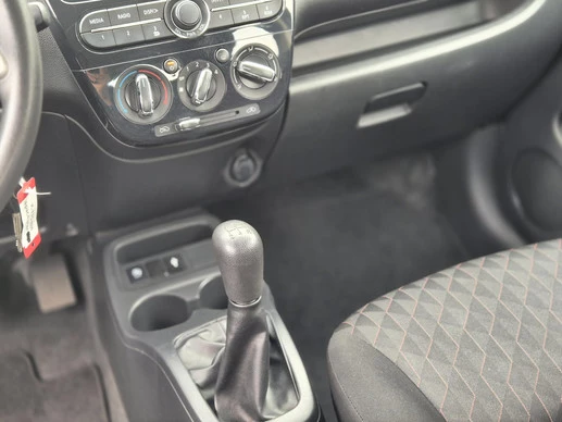 Mitsubishi Space Star - Afbeelding 25 van 30