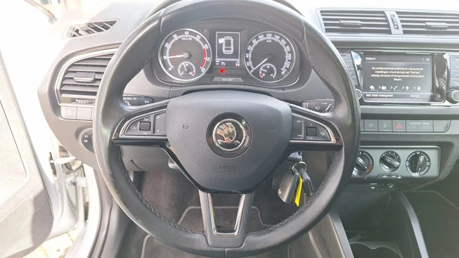 Škoda Fabia - Afbeelding 16 van 23