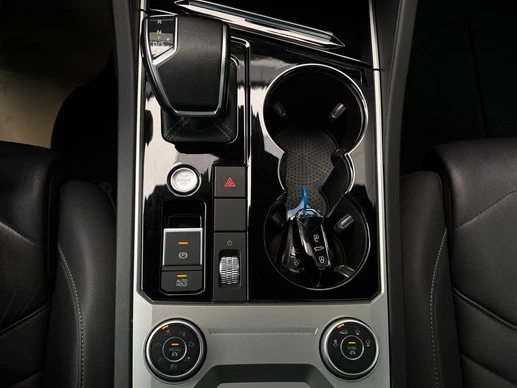 Volkswagen Touareg - Afbeelding 25 van 30