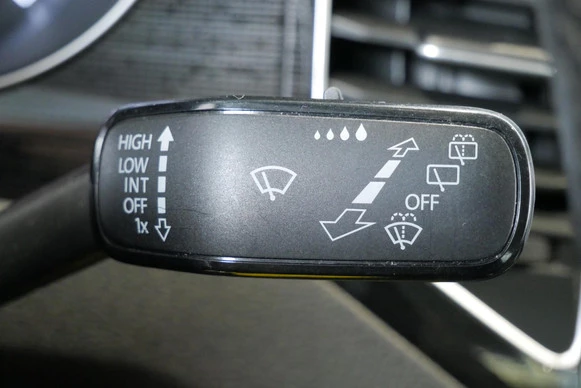 Volkswagen Golf Sportsvan - Afbeelding 23 van 30