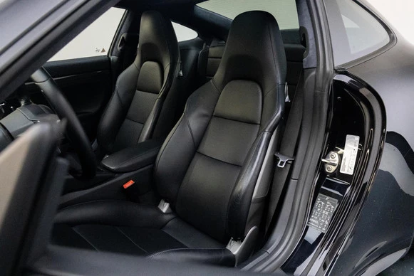 Porsche 911 - Afbeelding 13 van 30