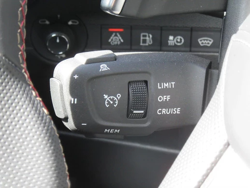 DS DS 7 - Afbeelding 16 van 30