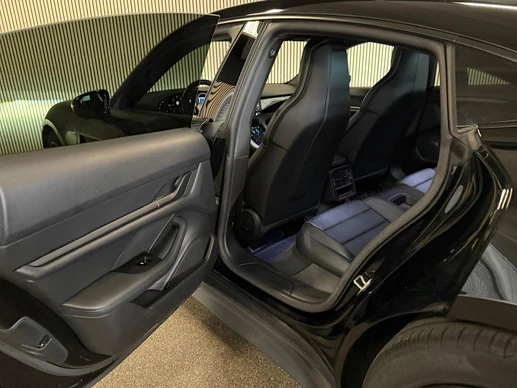 Porsche Taycan - Afbeelding 30 van 30