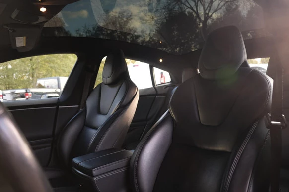 Tesla Model S - Afbeelding 30 van 30
