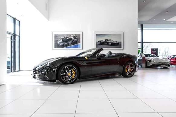 Ferrari California - Afbeelding 2 van 26