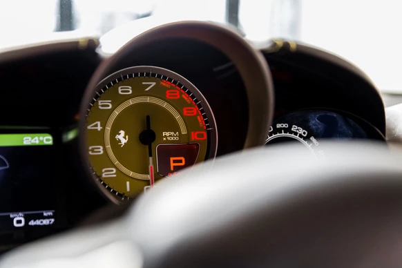 Ferrari California - Afbeelding 7 van 26