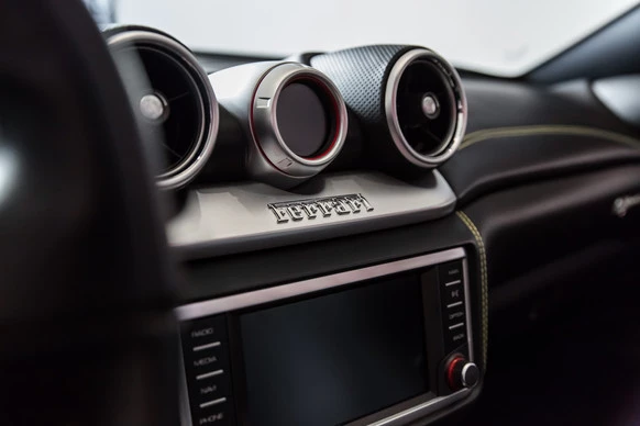 Ferrari California - Afbeelding 9 van 26