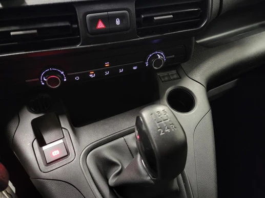 Peugeot Partner - Afbeelding 12 van 18