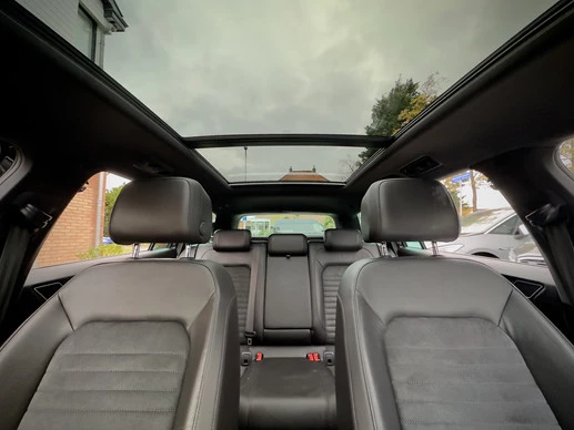 Volkswagen Passat - Afbeelding 4 van 30