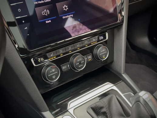 Volkswagen Passat - Afbeelding 12 van 30