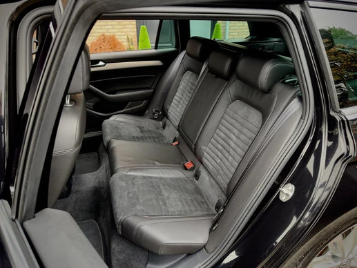 Volkswagen Passat - Afbeelding 15 van 30