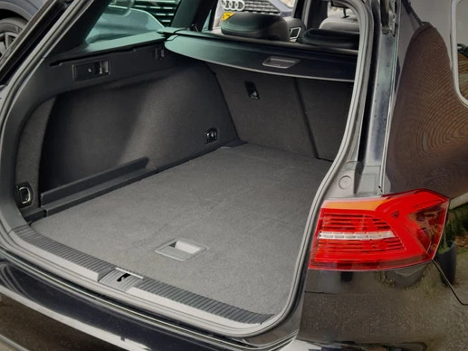 Volkswagen Passat - Afbeelding 21 van 30