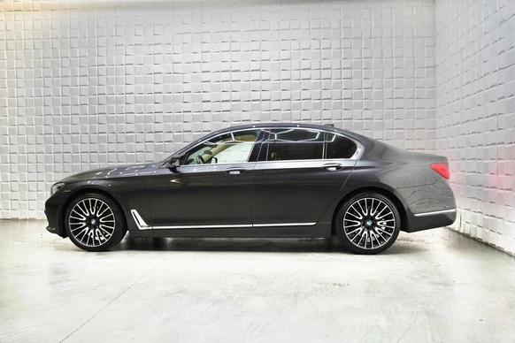 BMW 7 Serie - Afbeelding 4 van 30