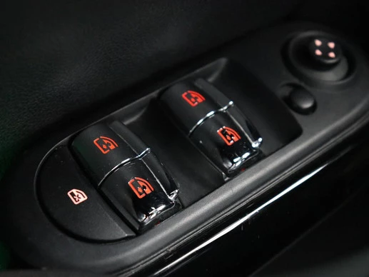 MINI Cooper - Afbeelding 29 van 30