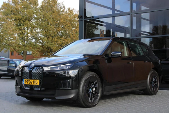 BMW iX - Afbeelding 8 van 30