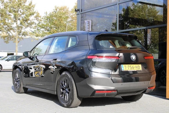 BMW iX - Afbeelding 9 van 30