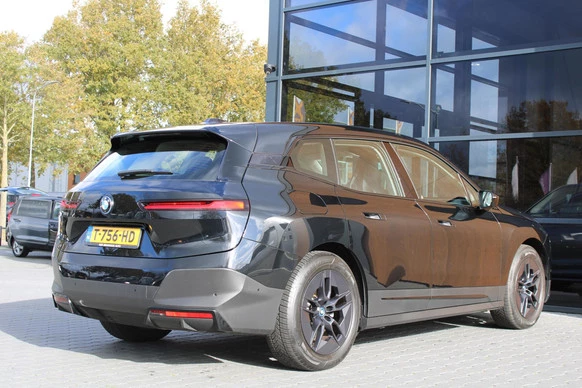BMW iX - Afbeelding 10 van 30