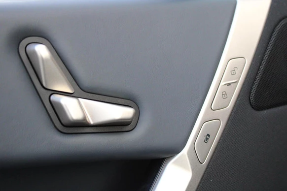 BMW iX - Afbeelding 18 van 30