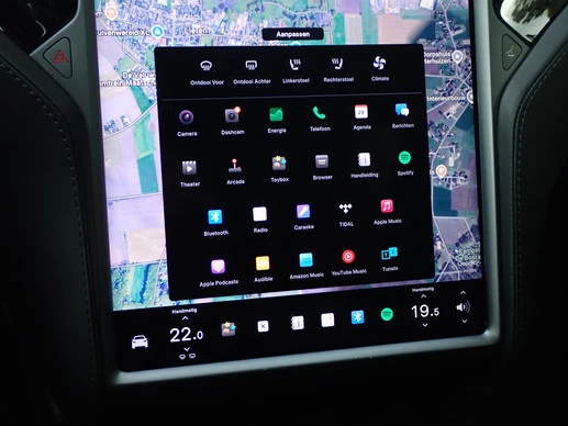 Tesla Model X - Afbeelding 18 van 30