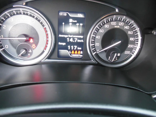 Suzuki Vitara - Afbeelding 18 van 24