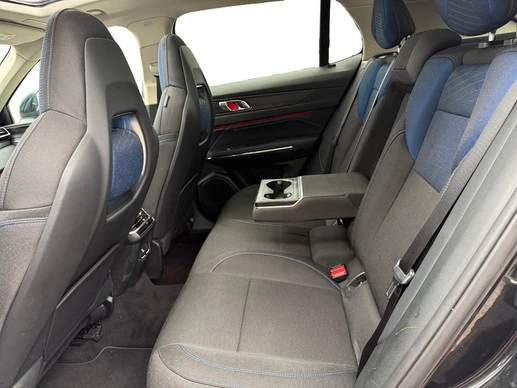 Lynk & Co 01 - Afbeelding 13 van 27