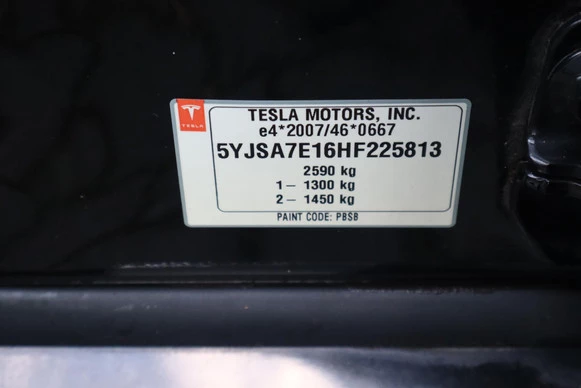 Tesla Model S - Afbeelding 20 van 30