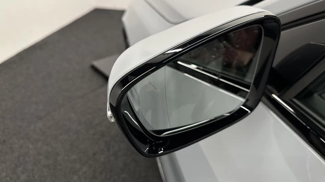 BMW i4 - Afbeelding 24 van 30