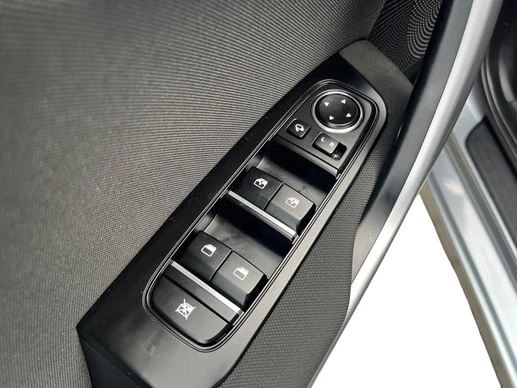 Kia Ceed - Afbeelding 14 van 26