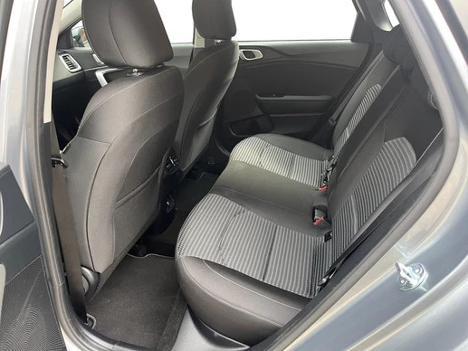 Kia Ceed - Afbeelding 22 van 26