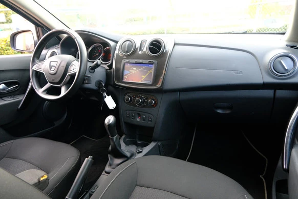 Dacia Logan - Afbeelding 5 van 30