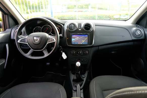 Dacia Logan - Afbeelding 11 van 30