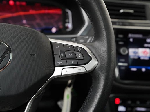 Volkswagen Tiguan - Afbeelding 10 van 30