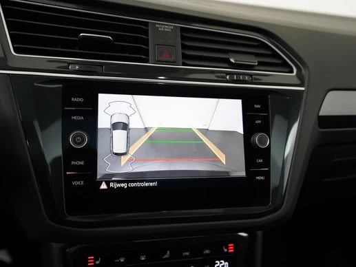Volkswagen Tiguan - Afbeelding 22 van 30