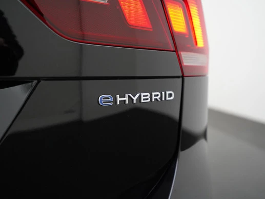 Volkswagen Tiguan - Afbeelding 27 van 30